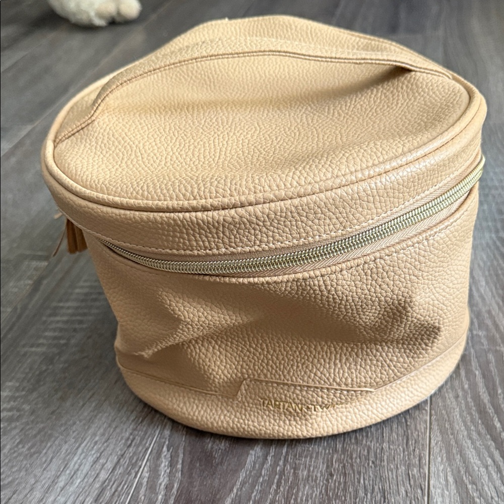 Elegant Tan Cosmetic Bag